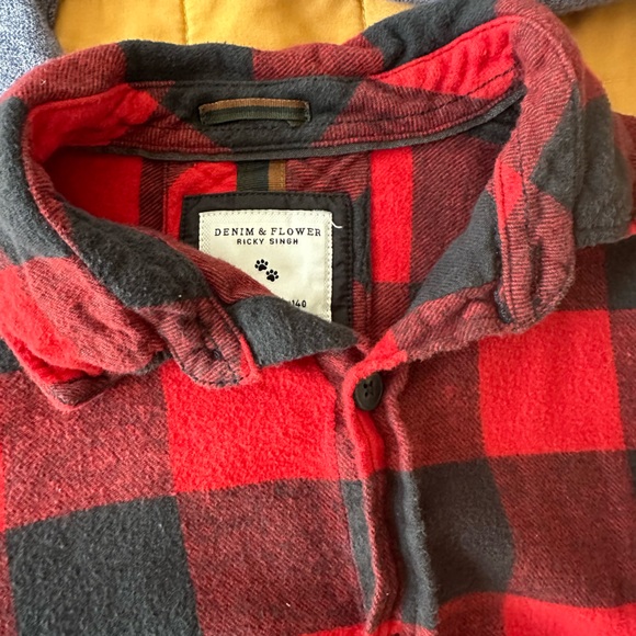 Boys Button down shirt bundle - Picture 2 of 4